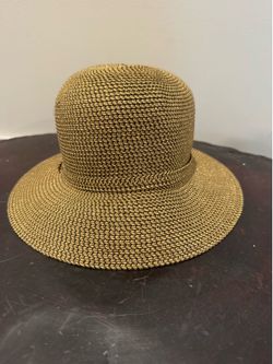 Nine West Two-Tone Woven Bucket Hat in gold