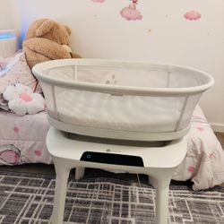 4Mom Baby Bassinet 