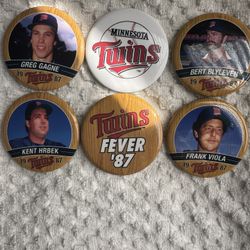 Twins  Fever 1987  Pins