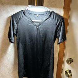 Skintight Men Workout Shirts M Size