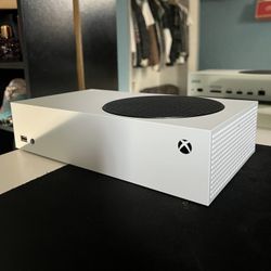 Xbox Series S All Digital 