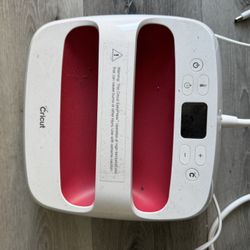 Cricut Easy Press/Iron
