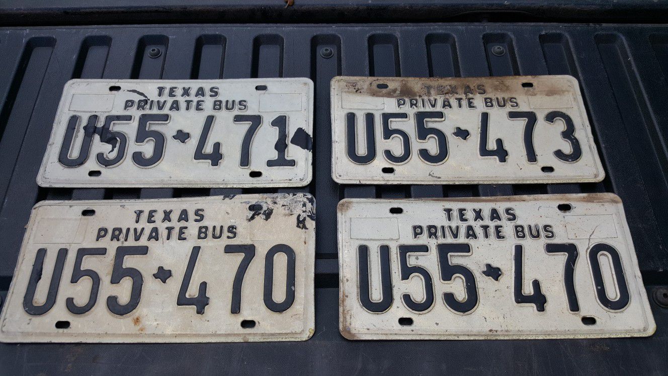 Tx Bus & Tractor License Plates / 1 Pair 