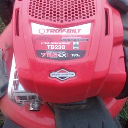 Troy Built Tb130 Self Propelled Lawn Mower