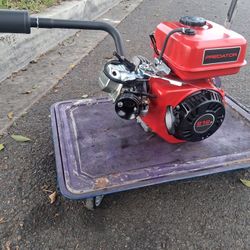 NEW PREDATOR 212cc NON HEMI ENGINE. CASH ONLY. NO TRADES 