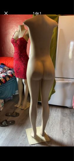 Maniquíes for sell