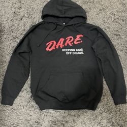 Dare D.A.R.E. Keeping Kids Off Drugs  Pullover Hoodie Sweatshirt Large