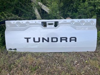 Tundra tailgate 2022-2025