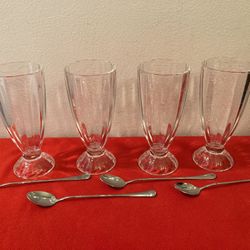 SET of 4 Milkshake Glass w/ Spoons