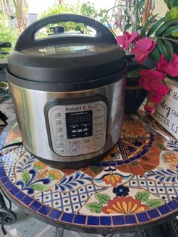 EX LARG INSTA POT PRESSURE COOKER ETC 20 FIRM LOOK MY POST ALOT ITEMS