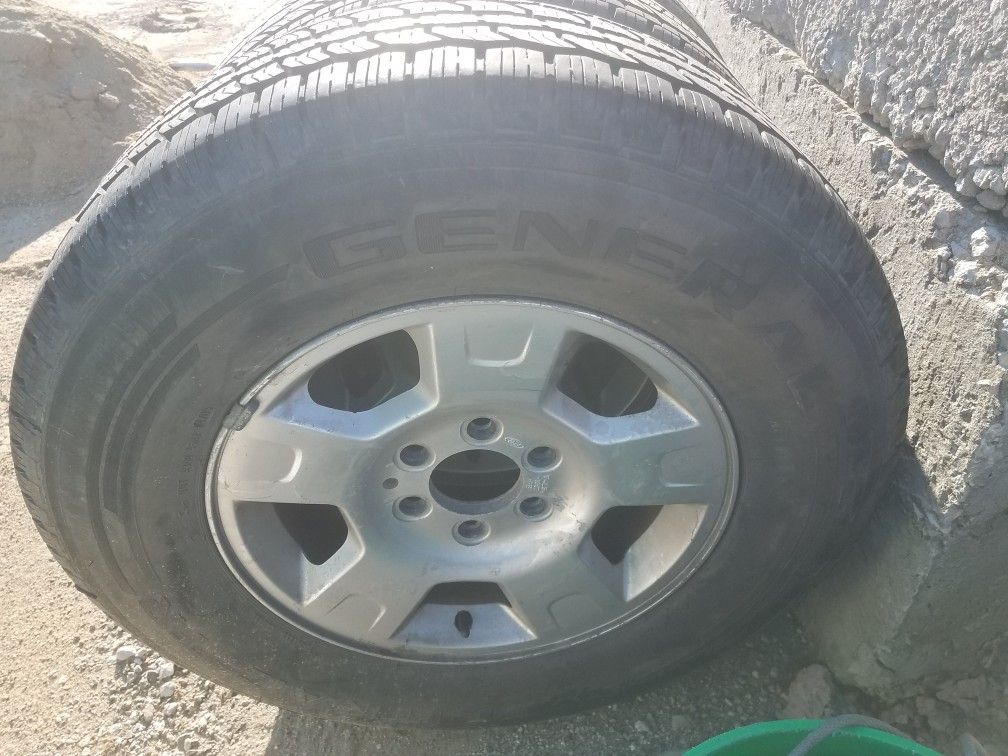 Tires 255/70/R17