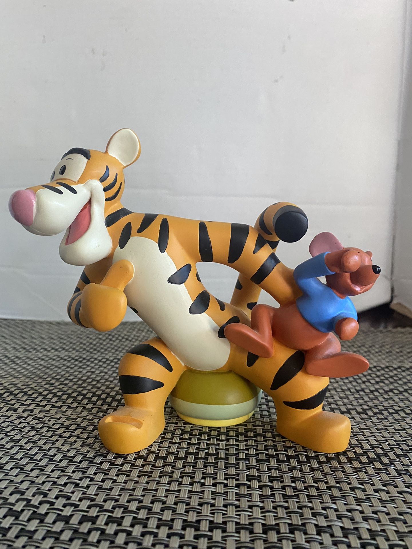 Winnie the Pooh TIGGER ROO Disney A.A Milne and E.H. Shepard Figurine Letter Holder Measurements 5.5"Tall by 5"W