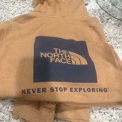 The North Face Hoodie ONLY $8 ! ONLY $8 !