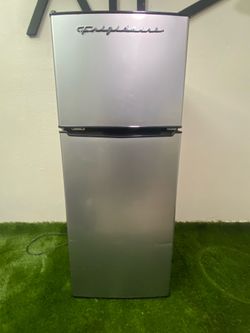 Frigidaire Fridge / Freezer combo