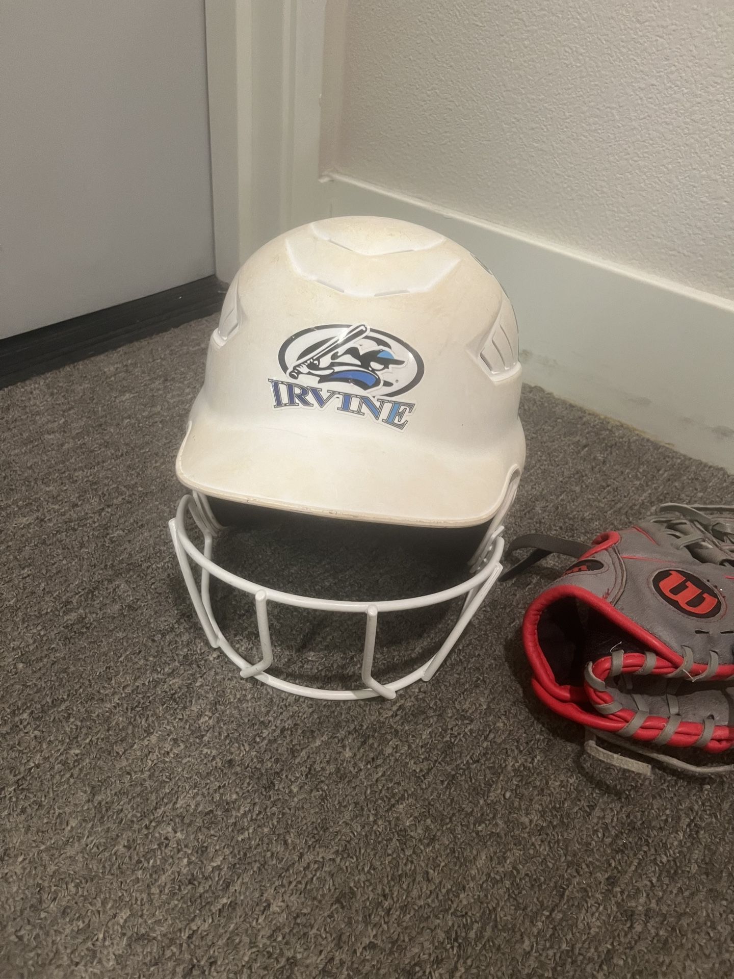Softball Helmet& Glove