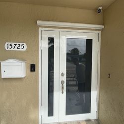 Puertas Y Ventanas De Impacto En Stock 