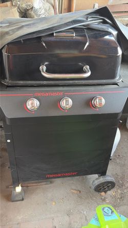 Mega master bbq with new cover crank