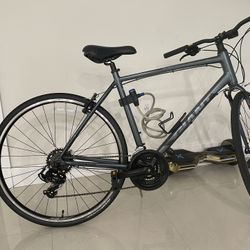 Giant Escape Bike 
