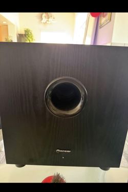 Pioneer subwoofer