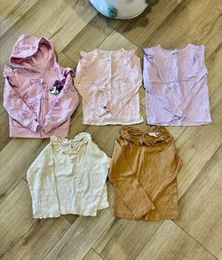 6 Shirts + 1 Zip up Hoodie 4T