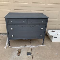 Moving Sale Sun 3/29 Dresser/tv Stand /entry Table  
