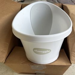 Brand New Shnuggle Infant Baby Bath Tub