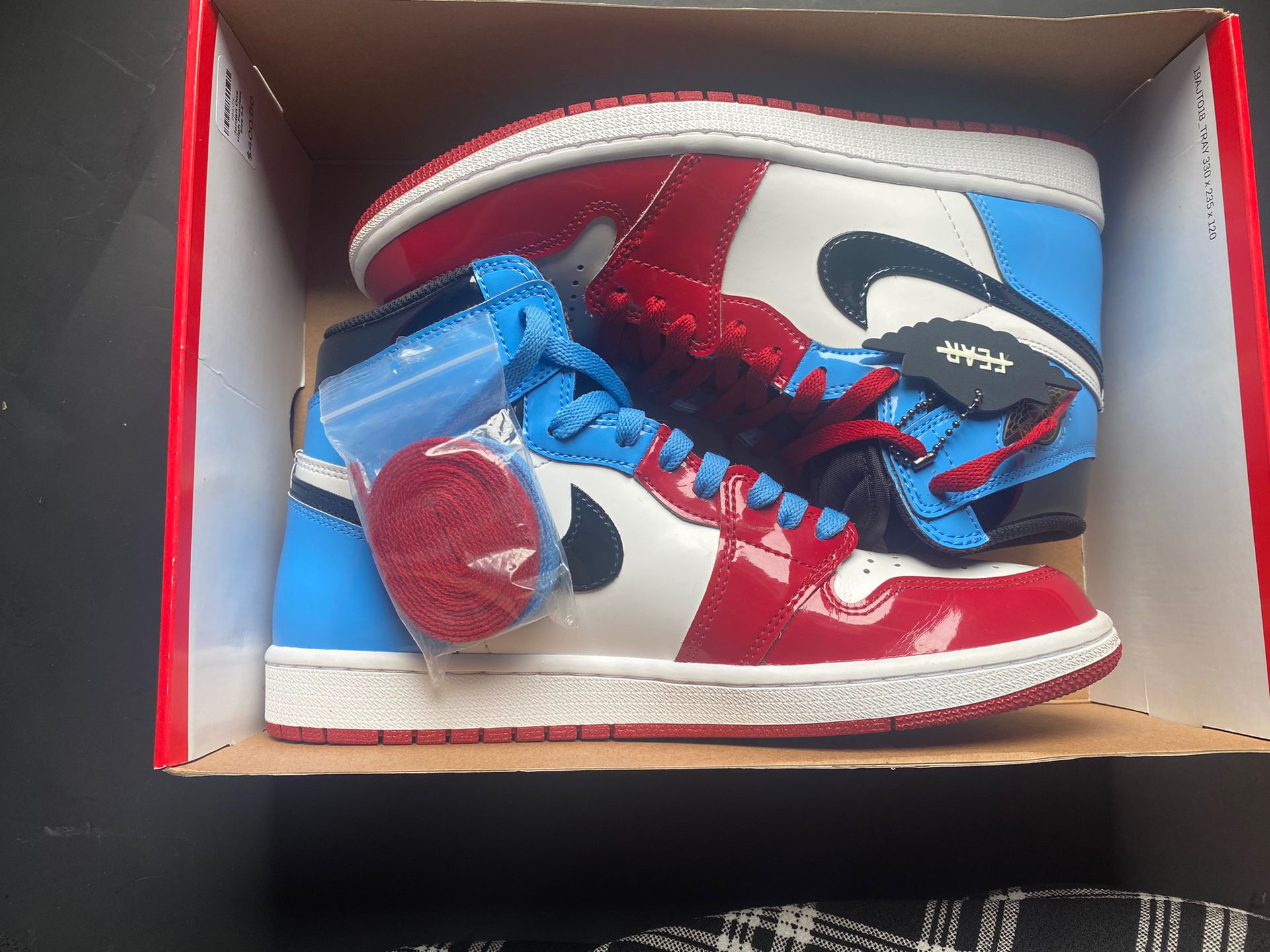 Jordan 1 High “ Fearless “