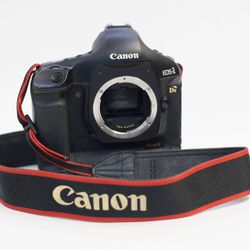 Canon 1DS MKiii And Canon 17-40mm L Lens