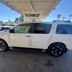 2005 Nissan Armada