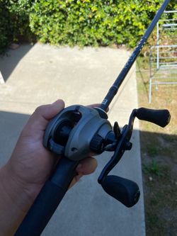 13 Brand Rod (Medium Heavy, Extra Fast) and Baitcaster Reel