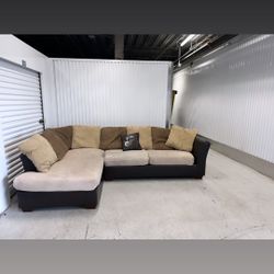 Comfy Beige Sectional Couch 