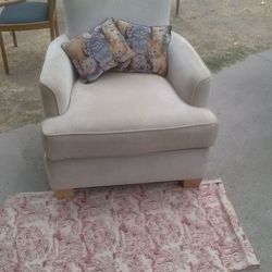 Accent Chair And Ottoman 