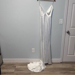 Wedding white dress W Tail