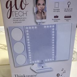 LED Vanity Mirror w/ Bluetooth Speaker & Phone Holder - New!