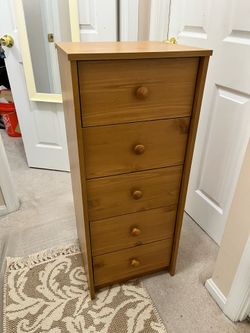 Freestanding storage cabinet and bookshelf