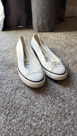 Converse Women's Chuck Taylor Dainty Ballerina Shoes