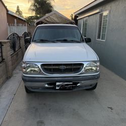 1998 Ford Explorer