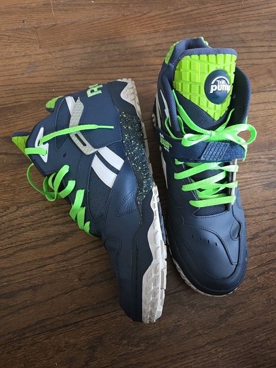 EXTREMELY RARE!! Reebok Pump Paydirt Mid V60291 Seattle Seahawks Pumps Size 13