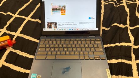 Lenovo Chrome Book