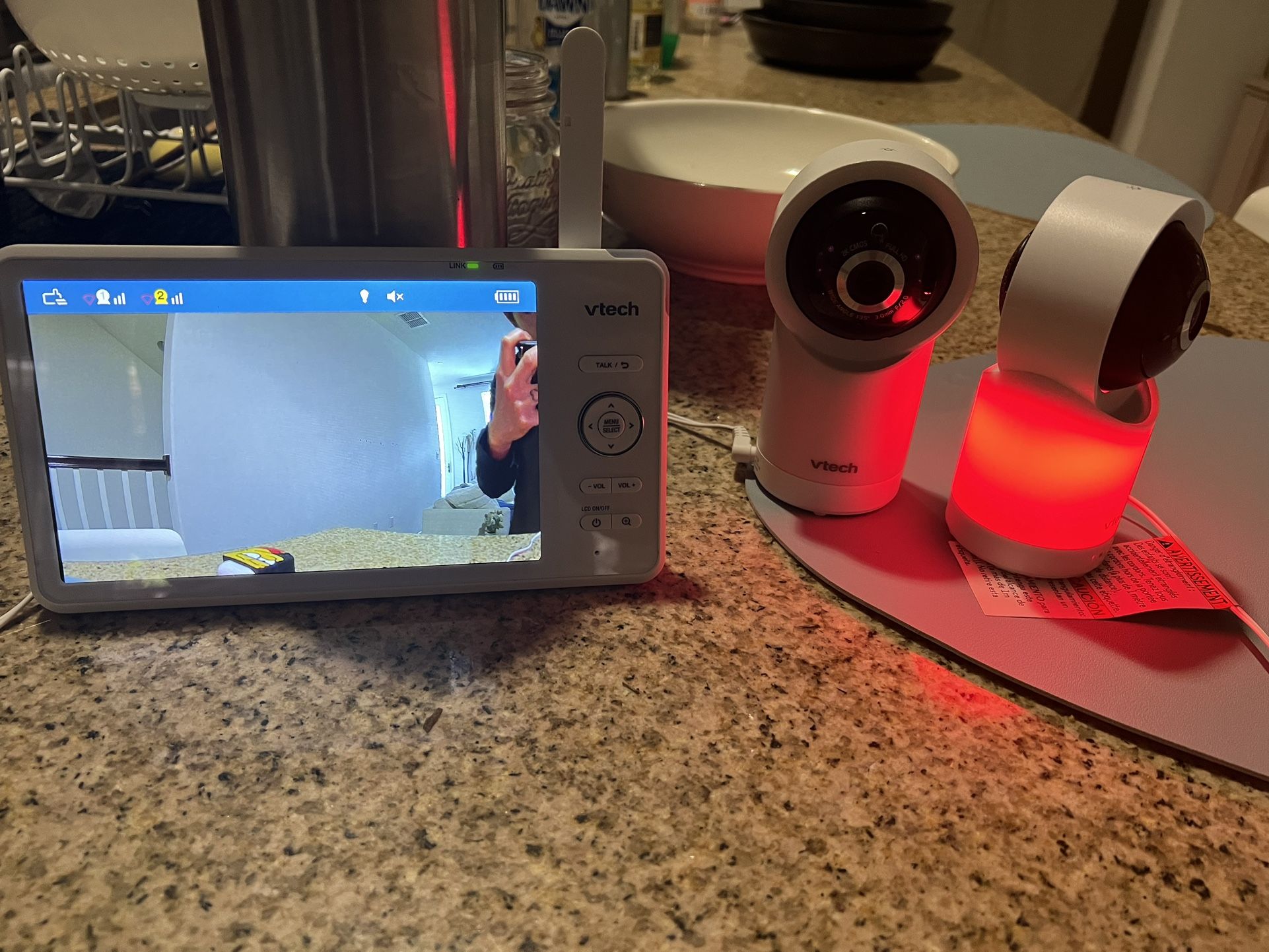 Baby Monitor/VTech Digital 7" Video Monitor with Remote Access - RM7766HD-2