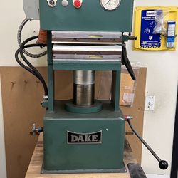 Dake Laboratory Hydraulic Press