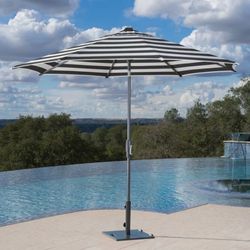 Sunvilla 10' Round Solar LED Market Umbrella