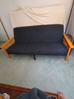 Futon couch/bed combo