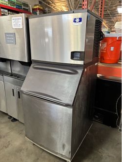 Ice Machine/ Máquina de hielo