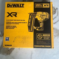 Dewalt Finish Nailer  16 GA. Model DCN 662B Tool Only 