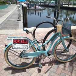 HUFFY BEACH CRUISER  