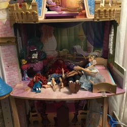 Princess doll house