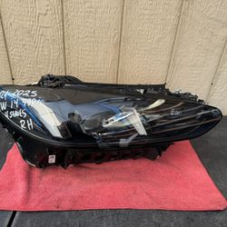2024 2025 BMW i4 430i 4 SERIES RIGHT SIDE HEADLIGHT OEM USED 