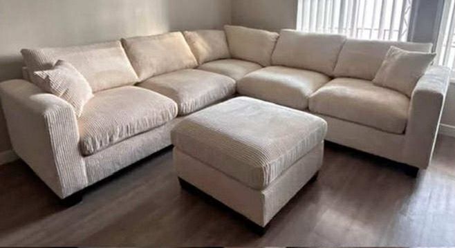 New Beige Sectional Couch with Ottoman! Free Delivery 🚚! Free Assembly!