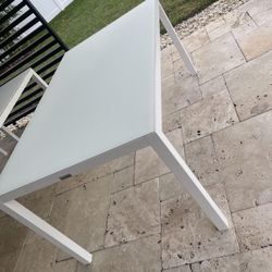 New!!! Modern outdoor aluminum rectangular table with tempered glass, 86”. Never used 